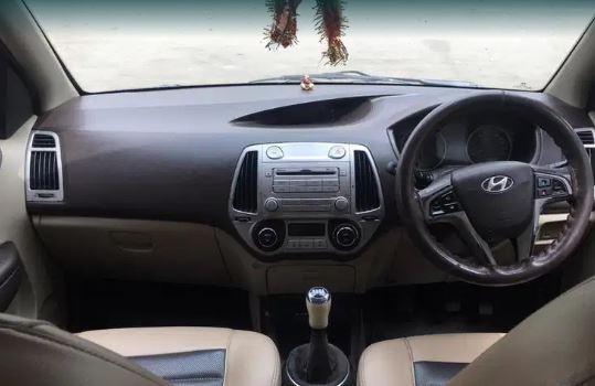 Hyundai i20 Sportz 1.2 2011
