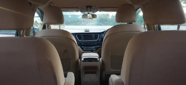 Kia Carnival Premium 8 STR 2021