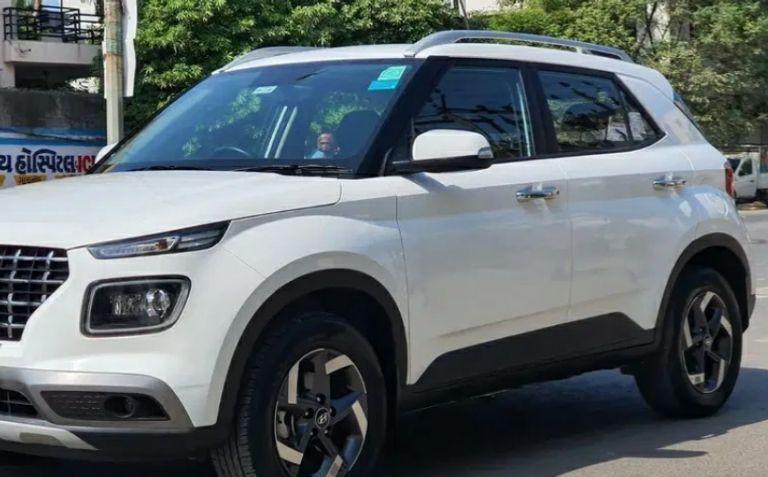 Hyundai Venue S 1.2 Petrol 2022