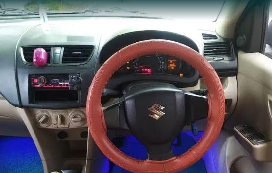 Maruti Suzuki Swift DZire LXi 2012