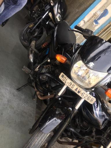 Bajaj Platina 100cc 2010