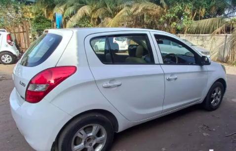 Hyundai i20 Sportz 1.4 CRDi 2010