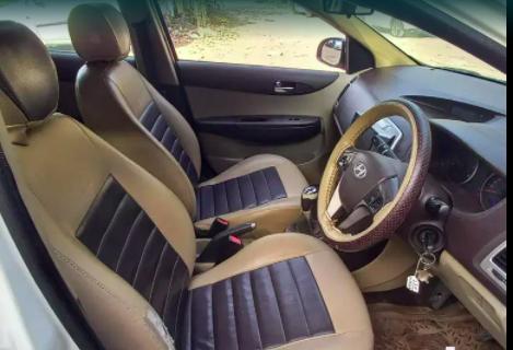 Hyundai i20 Sportz 1.4 CRDi 2010