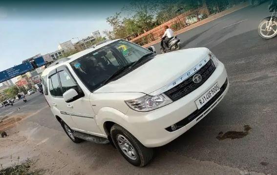 Tata Safari Storme 2.2 EX 4X2 2018