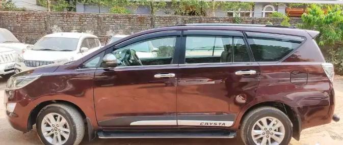 Toyota Innova Crysta 2.4 G 7 STR 2019
