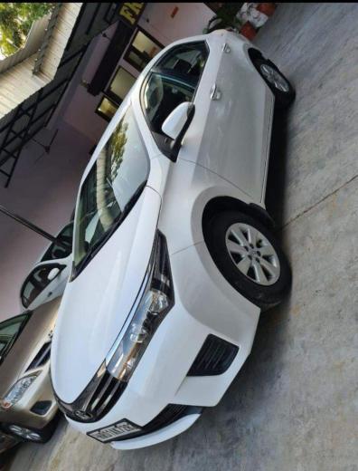 Toyota Corolla Altis D 4D G2015