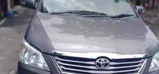 Toyota Innova 2.5 V 8 STR 2013