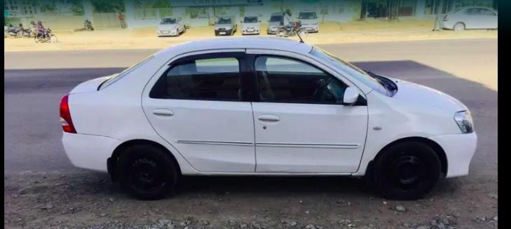 Toyota Etios GD 2013