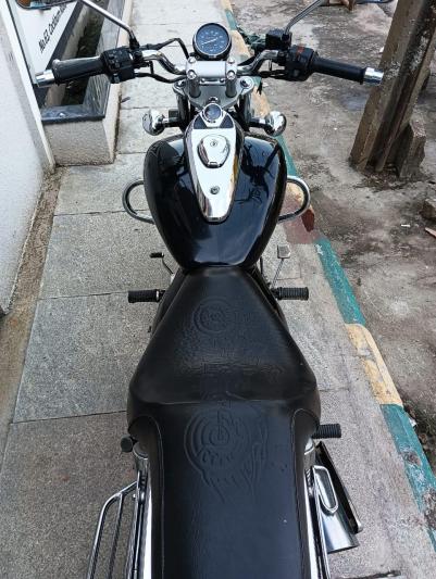 Bajaj Avenger 220cc 2010