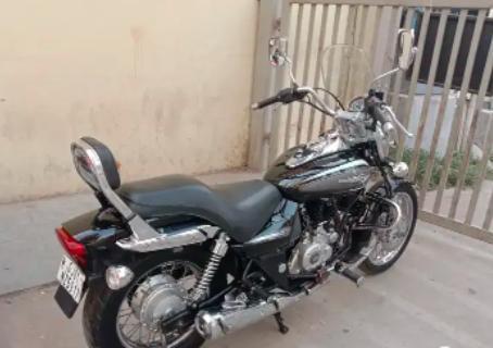 Bajaj Avenger Cruise 220 2017