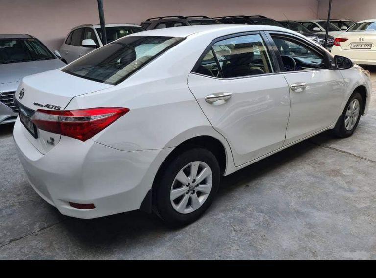 Toyota Corolla Altis D 4D G2015