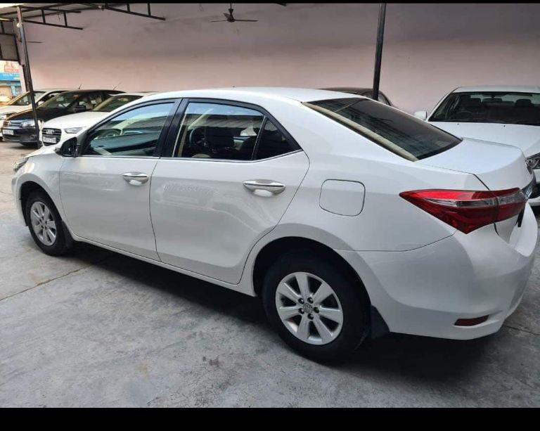 Toyota Corolla Altis D 4D G2015