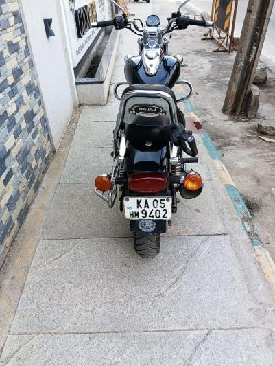 Bajaj Avenger 220cc 2010