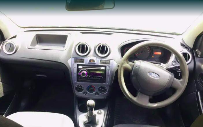Ford Figo EXI DURATEC 1.2 2013