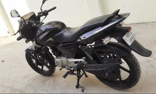 Bajaj Pulsar 150cc 2016