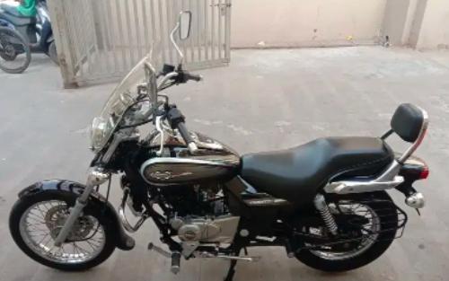 Bajaj Avenger Cruise 220 2017