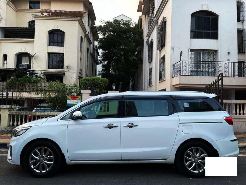 Kia Carnival Premium 8 STR 2021