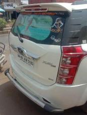 Mahindra XUV500 W4 2018