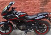 Bajaj Pulsar 220F 2015