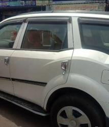 Mahindra XUV500 W4 2018