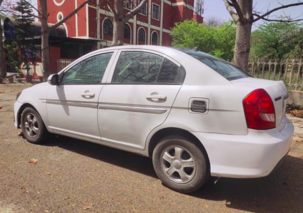 Hyundai Verna 1.6 VTVT SX 2011