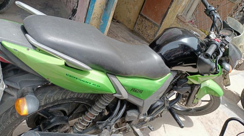 Yamaha SZR 150cc 2015