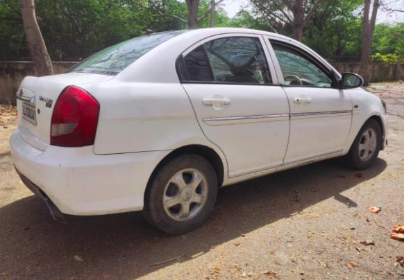 Hyundai Verna 1.6 VTVT SX 2011