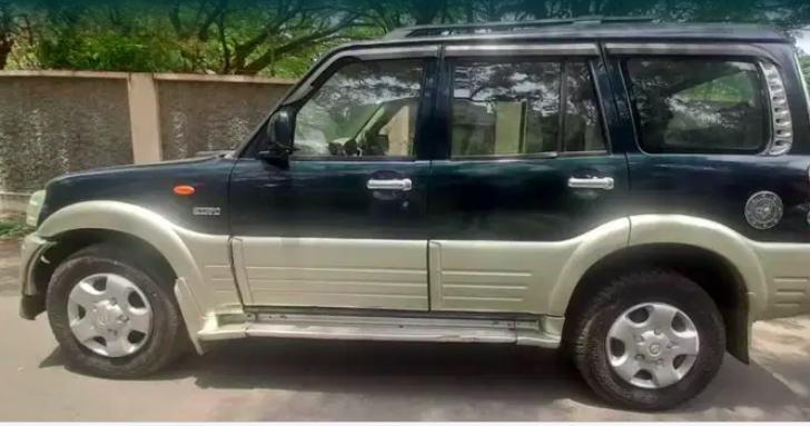 Mahindra Scorpio SLX 2007