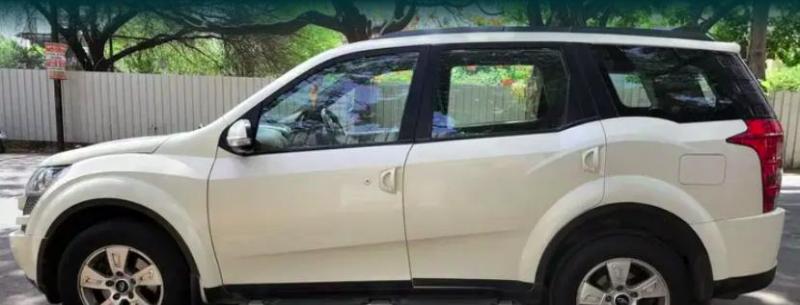 Mahindra XUV500 W8 2012