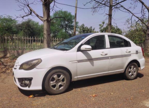 Hyundai Verna 1.6 VTVT SX 2011