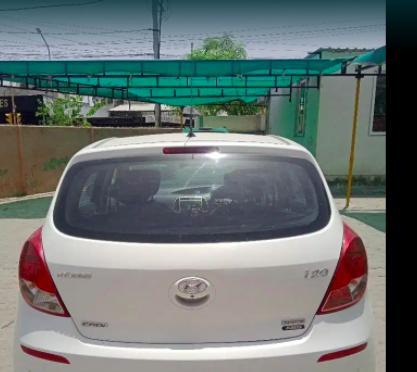 Hyundai i20 Sportz 1.4 CRDi 2013