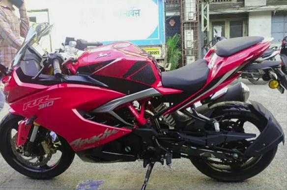 TVS Apache RR310 BS6 2021