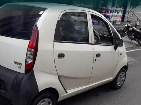 Tata Nano CX 2011