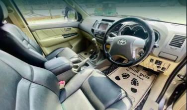 Toyota Fortuner 3.0 4X4 MT 2013
