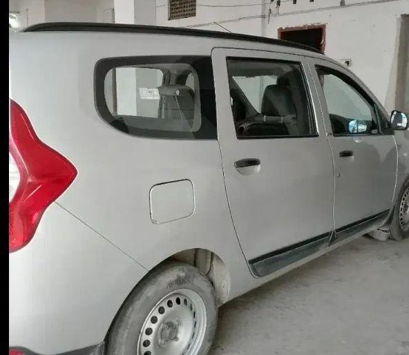 Renault Lodgy 85 PS RxE 7 STR 2017