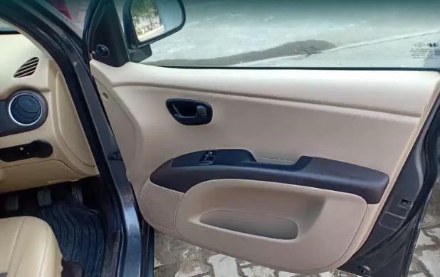 Hyundai i10 Sportz 1.2 2010