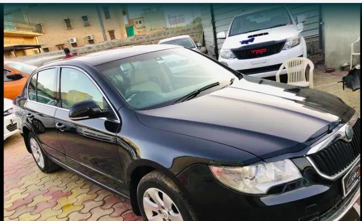 Skoda Superb 2.0 L&K TDI AT 2010