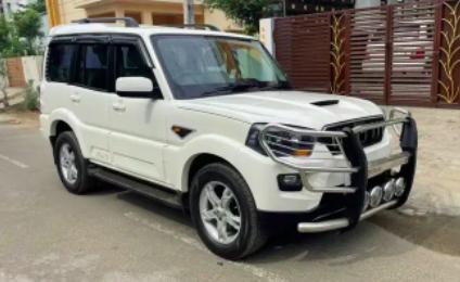Mahindra Scorpio S10 2015