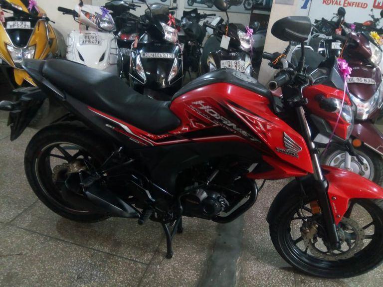 Honda CB Hornet 160R CBS 2019