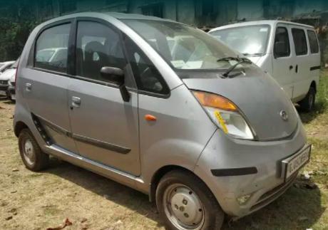 Tata Nano LX 2010