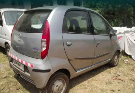 Tata Nano LX 2010