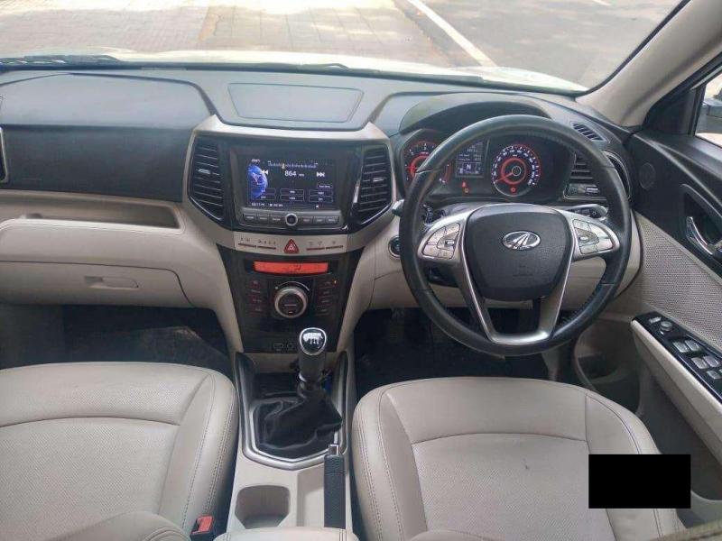 Mahindra XUV300 W8 Diesel BS6 2021