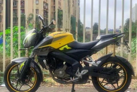 Bajaj Pulsar NS 200 2014
