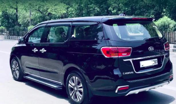 Kia Carnival Premium 7 STR 2021