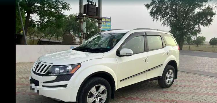 Mahindra XUV500 W8 2012