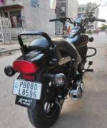 Bajaj Avenger Street 220 2016