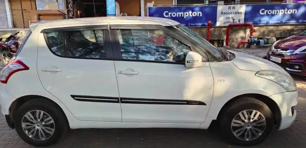 Maruti Suzuki Swift VXi 2012