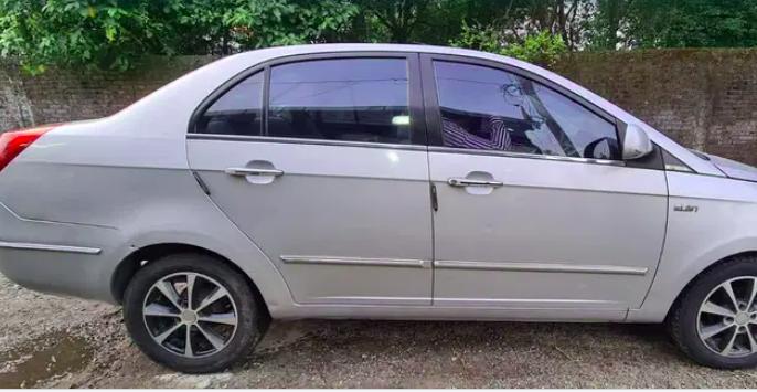 Tata Manza EX Quadrajet 2011