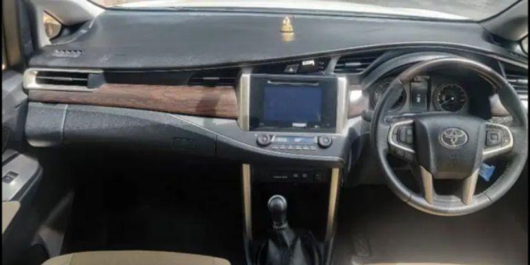 Toyota Innova Crysta 2.8 Z AT 7 STR 2018