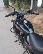 Bajaj Avenger Street 220 2016